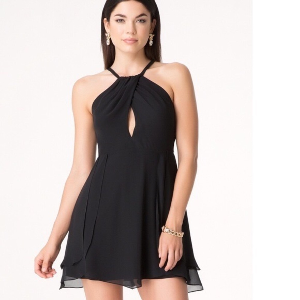 Bebe Tulip Keyhole Dress